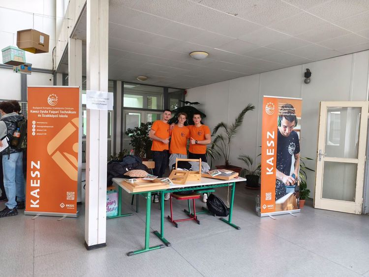 Öt helyszín, öt nap, rengeteg találkozás – a Kaesz ezen a héten is megmutatta magát!